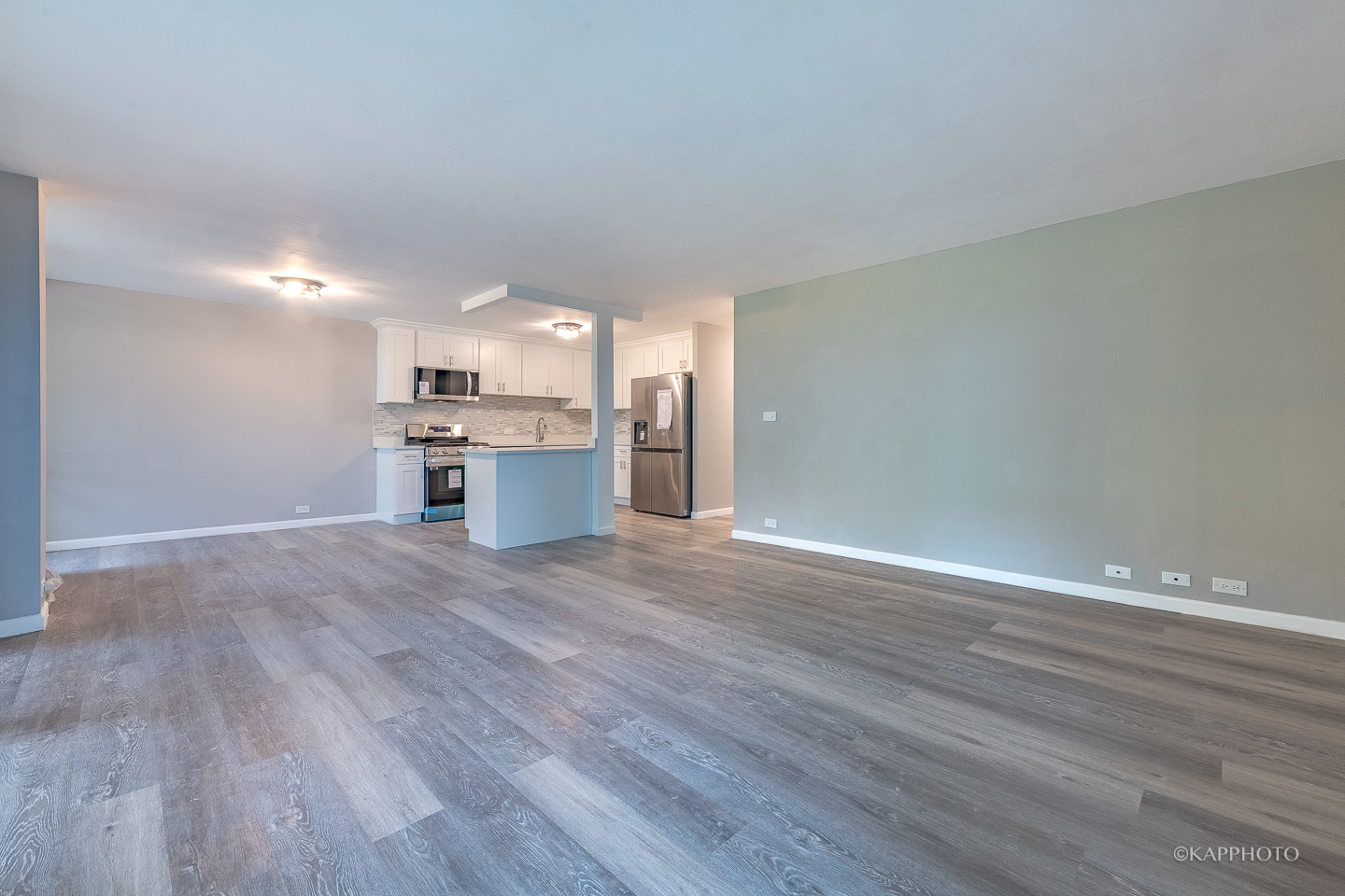 3021 S Michigan Avenue Unit: 207