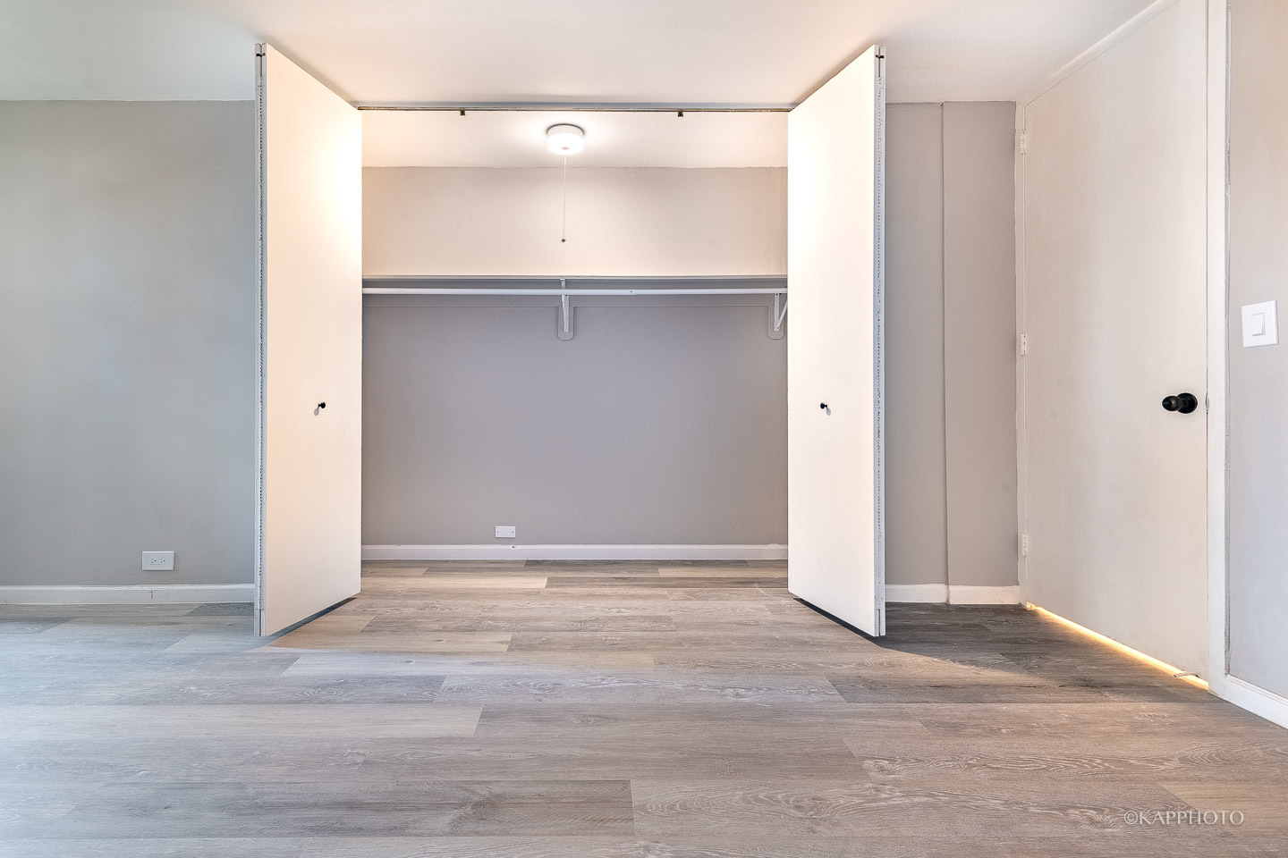 3021 S Michigan Avenue Unit: 207