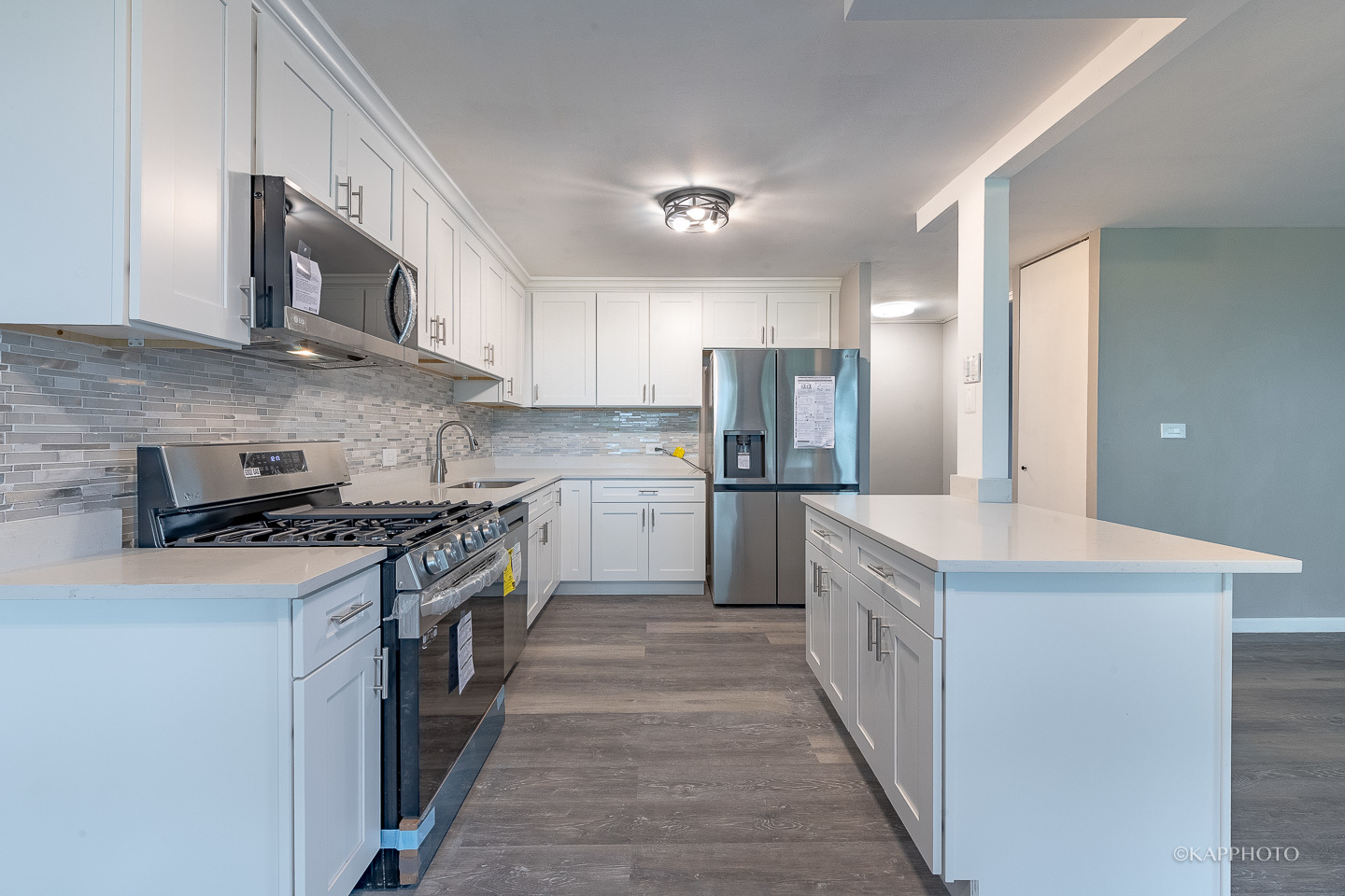 3021 S Michigan Avenue Unit: 207