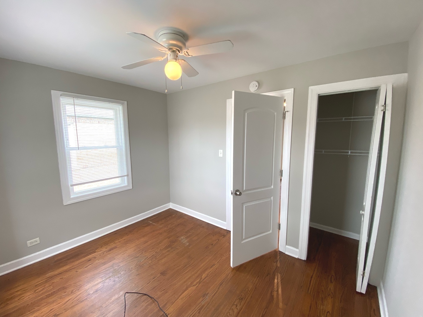 8440 S WINCHESTER Avenue