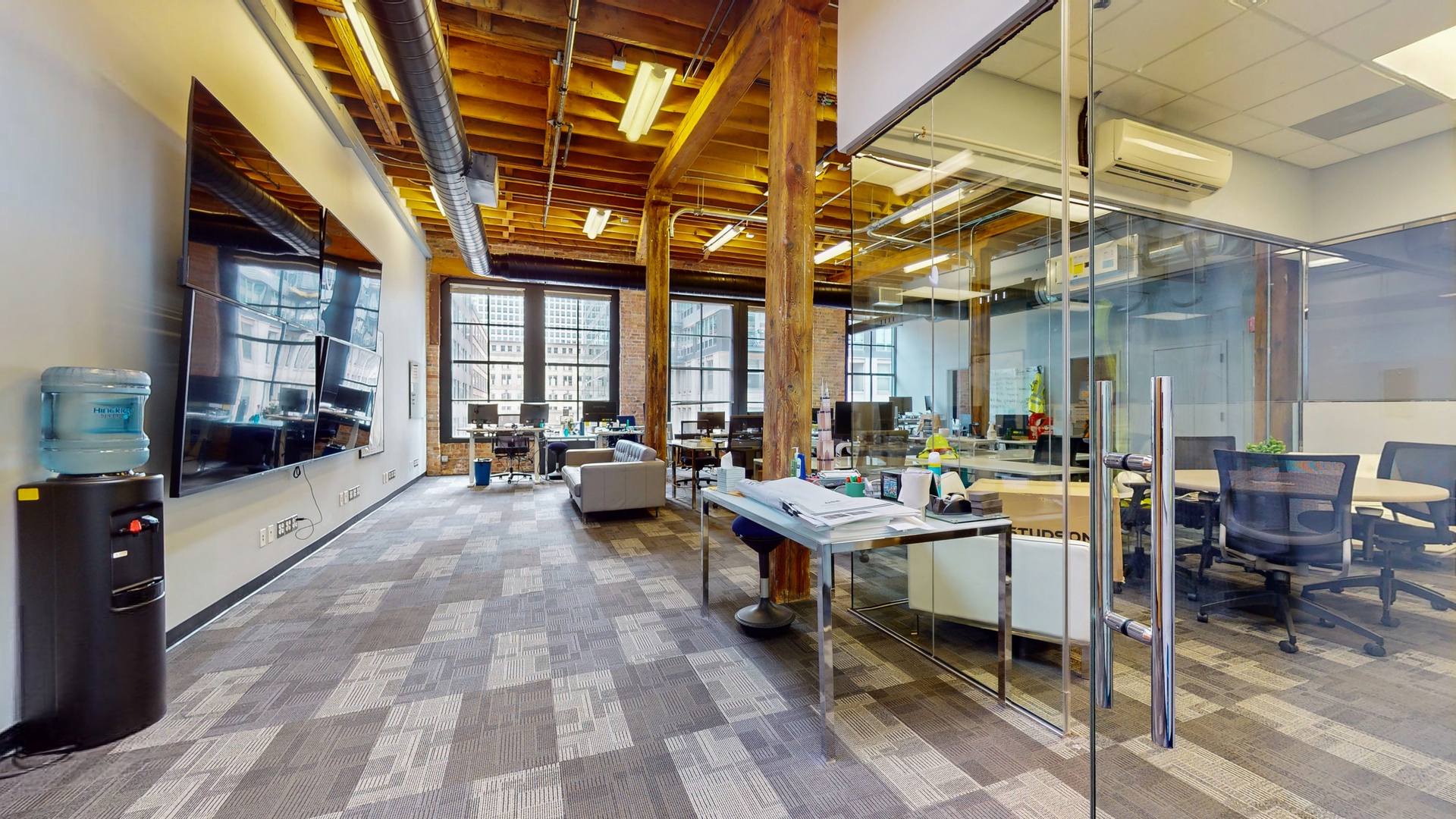 216 S Jefferson Street Unit: 601