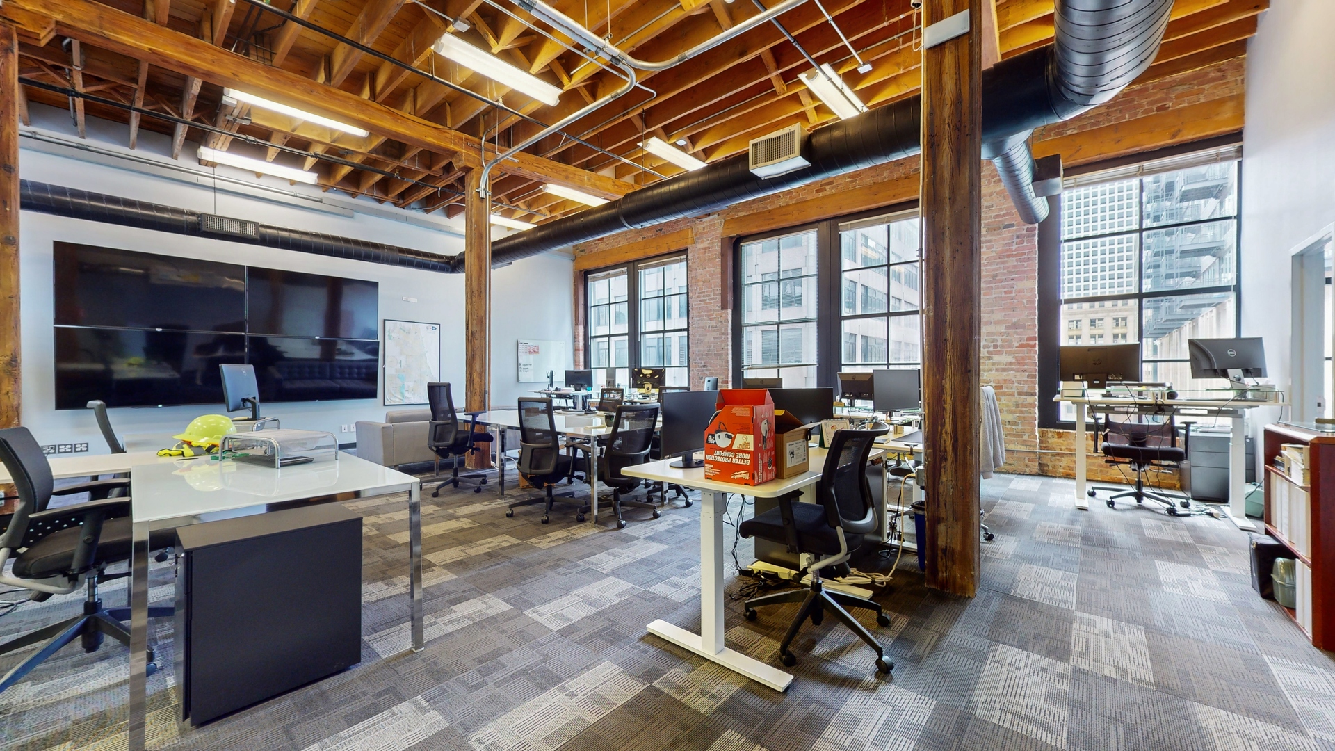 216 S Jefferson Street Unit: 601