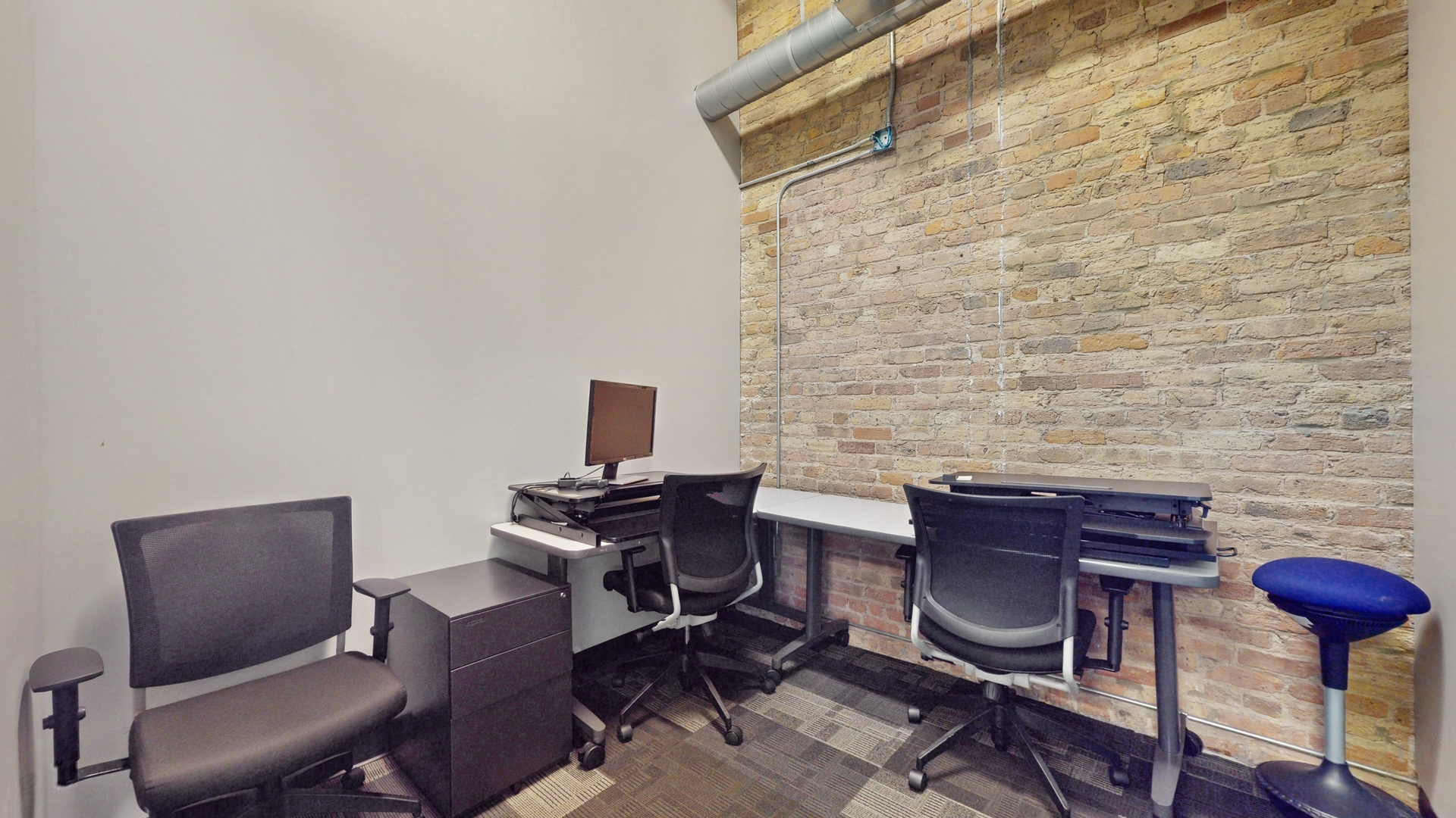 216 S Jefferson Street Unit: 601