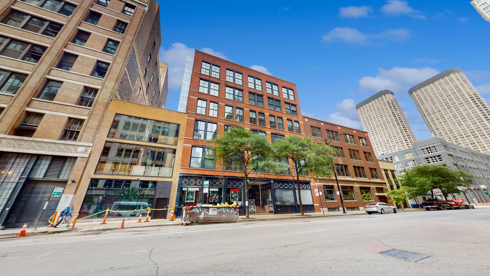 216 S Jefferson Street Unit: 601