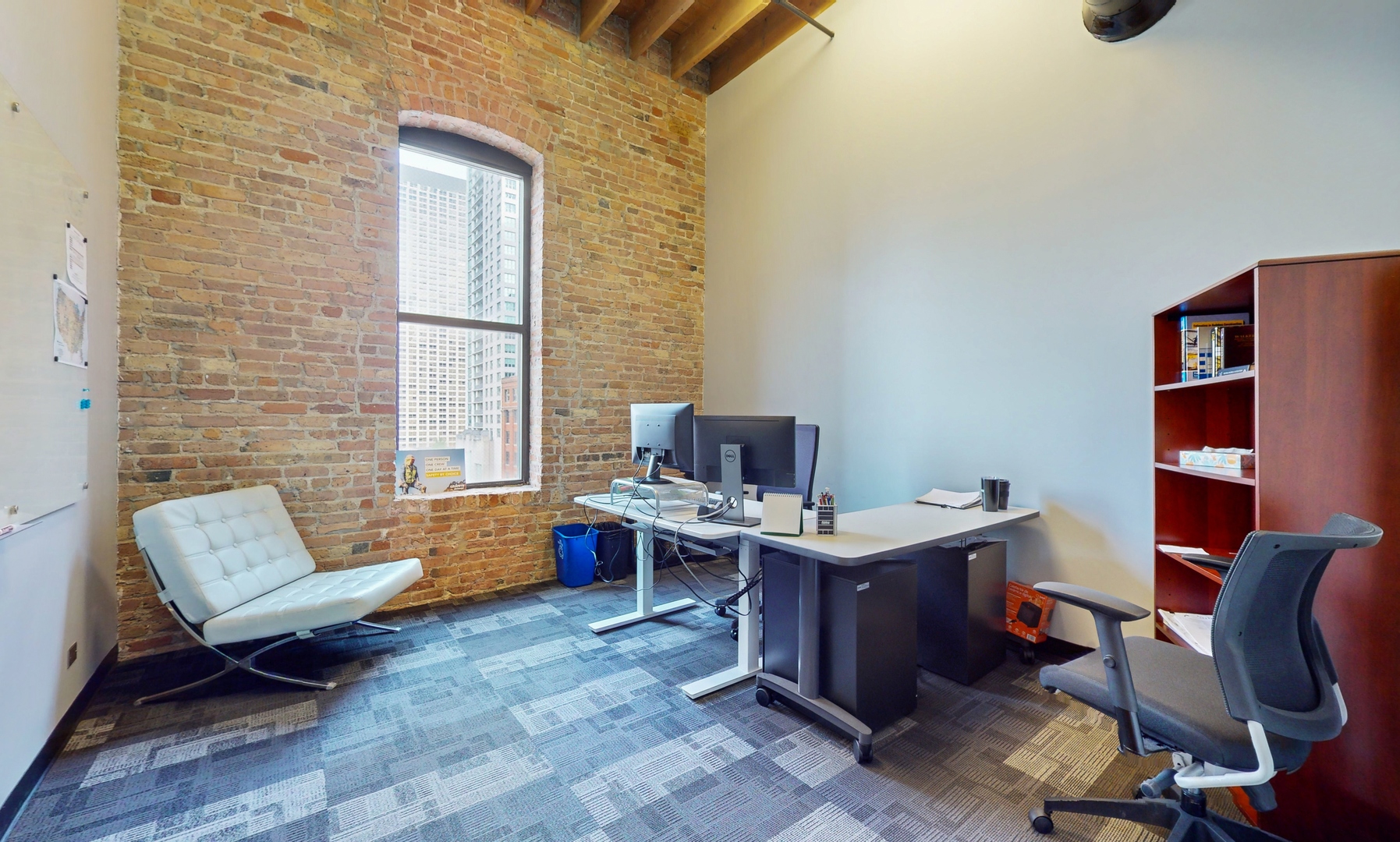 216 S Jefferson Street Unit: 601