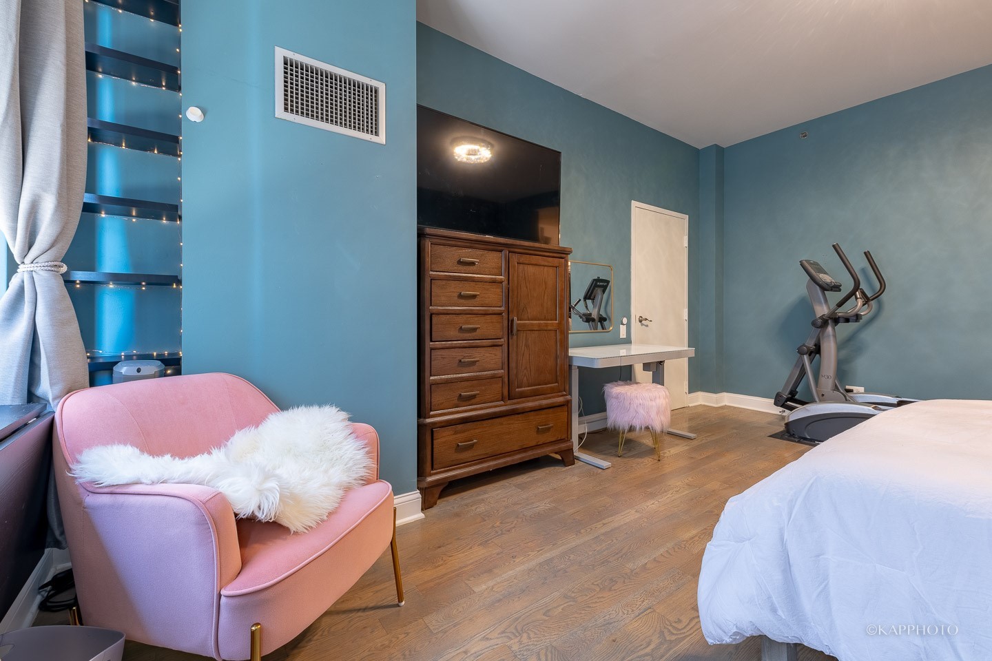 5 N Wabash Avenue Unit: 802