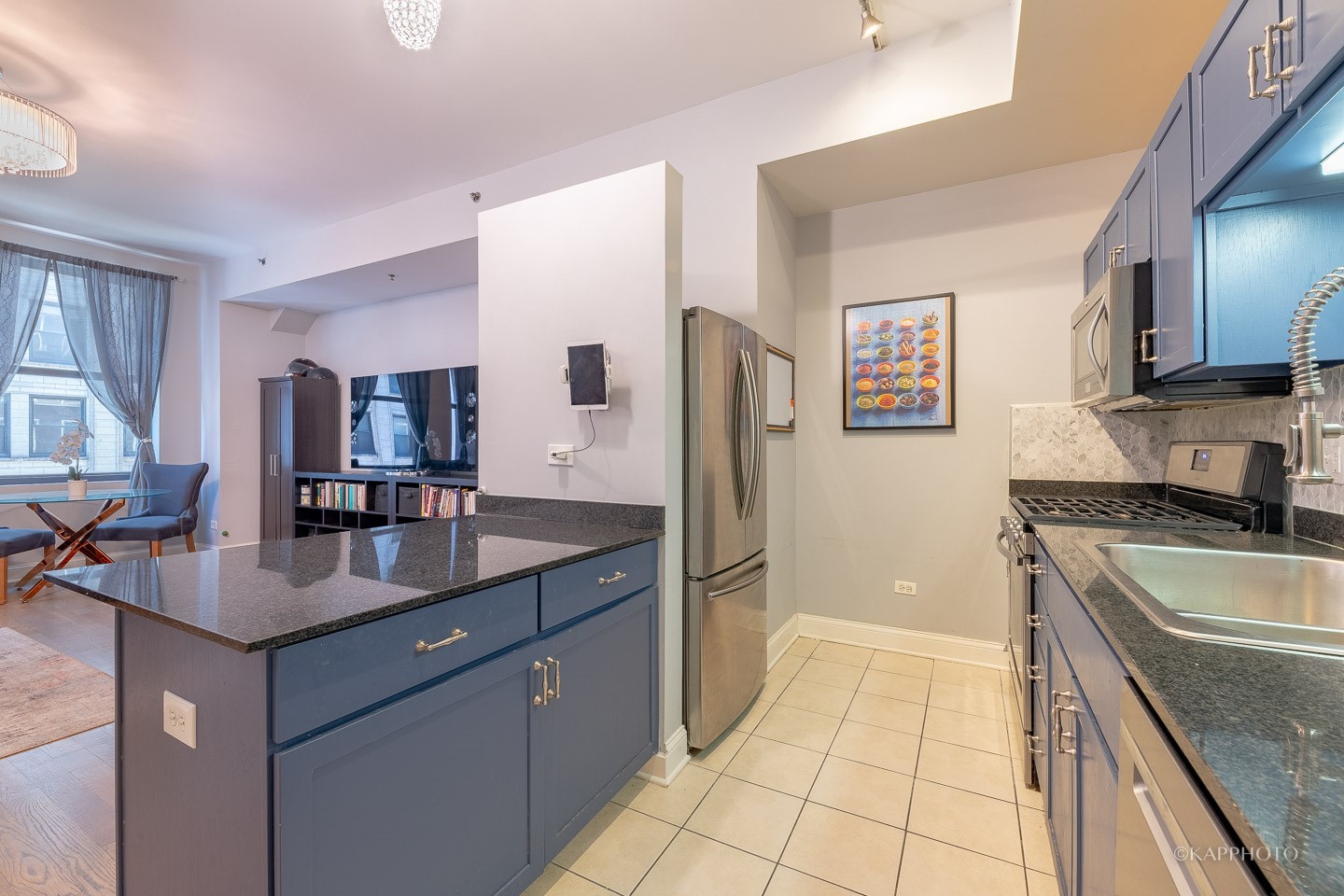 5 N Wabash Avenue Unit: 802
