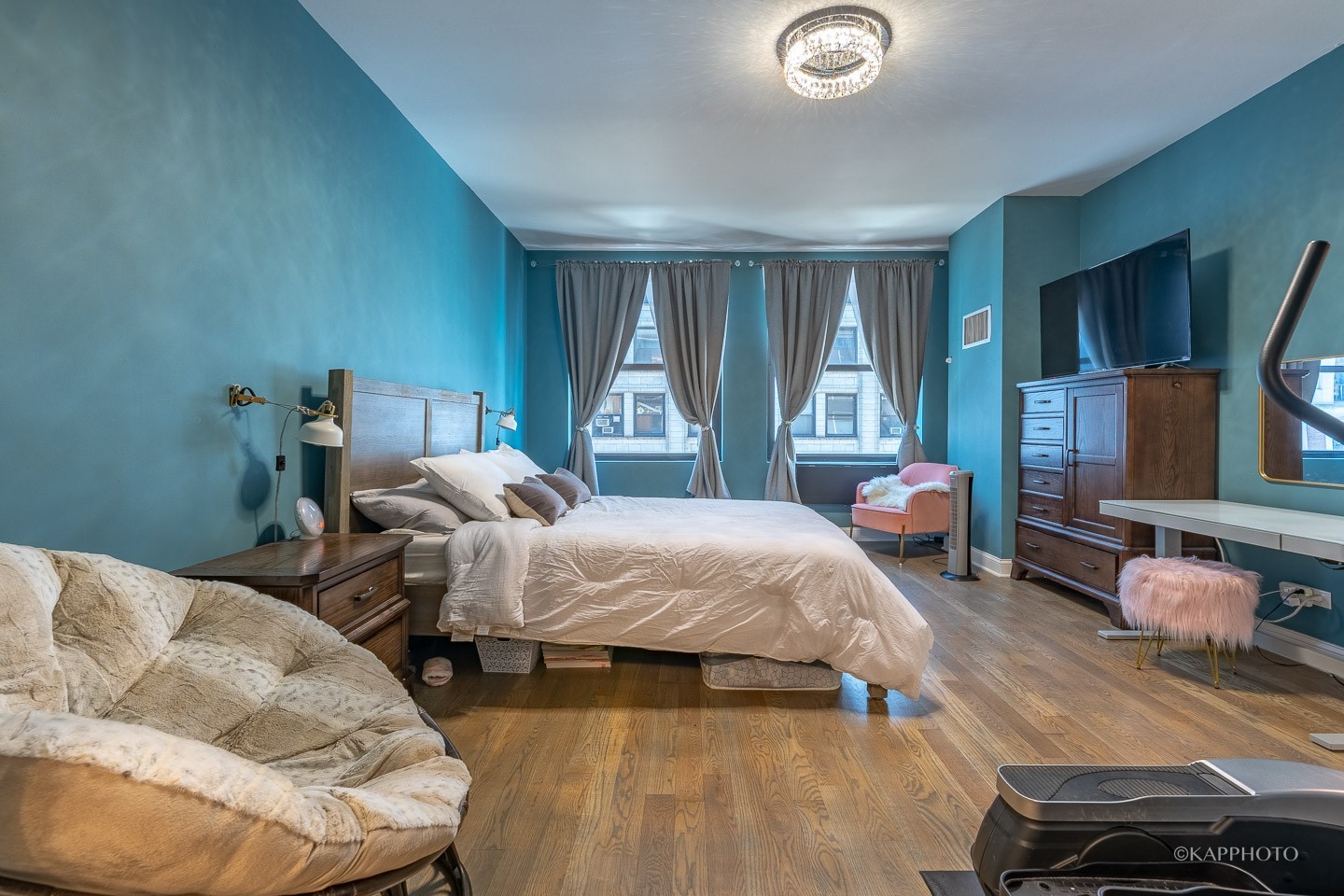 5 N Wabash Avenue Unit: 802
