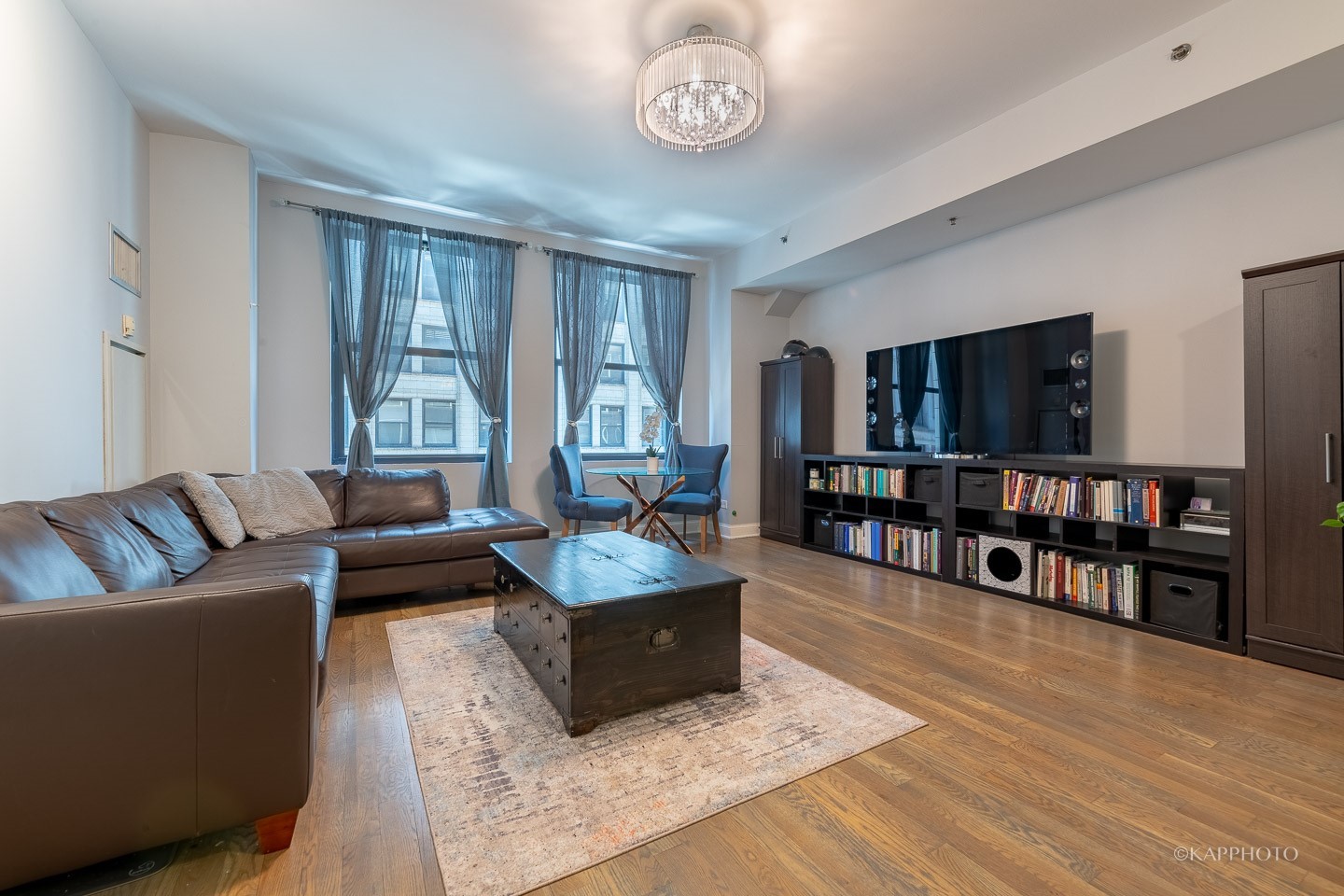 5 N Wabash Avenue Unit: 802