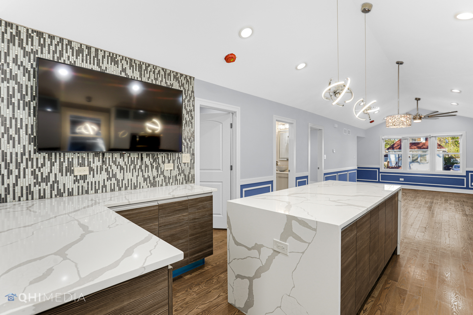 12418 S Aberdeen Street