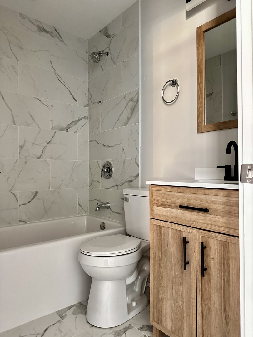 1440 S Rockwell Street Unit: 2