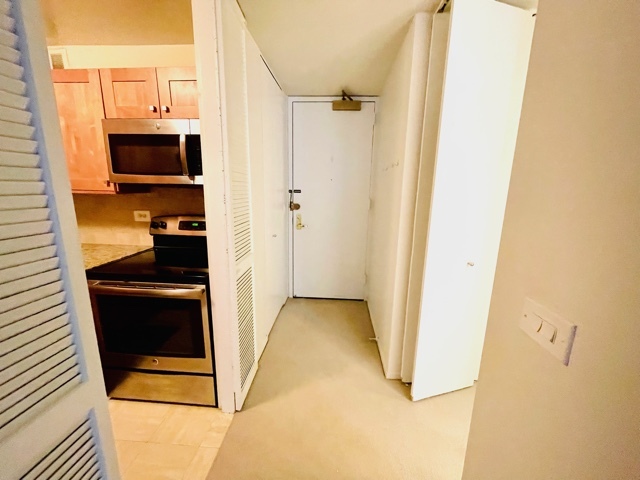 2650 N Lakeview Avenue Unit: 503