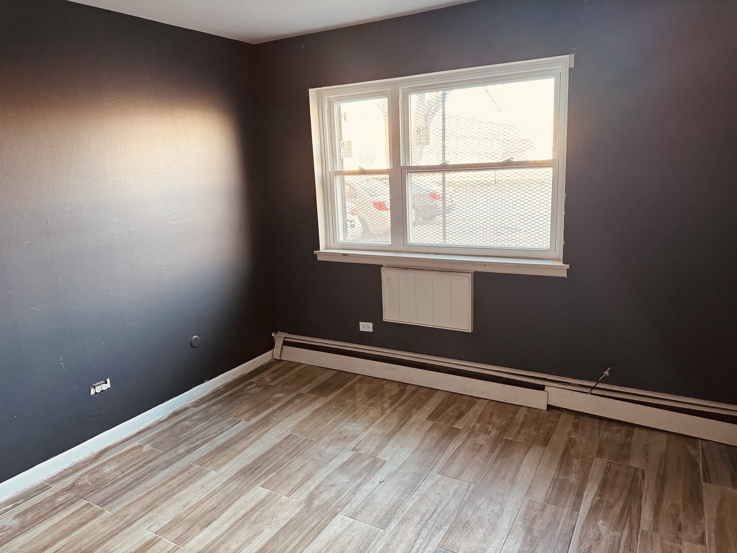 950 E 86th Street Unit: 105