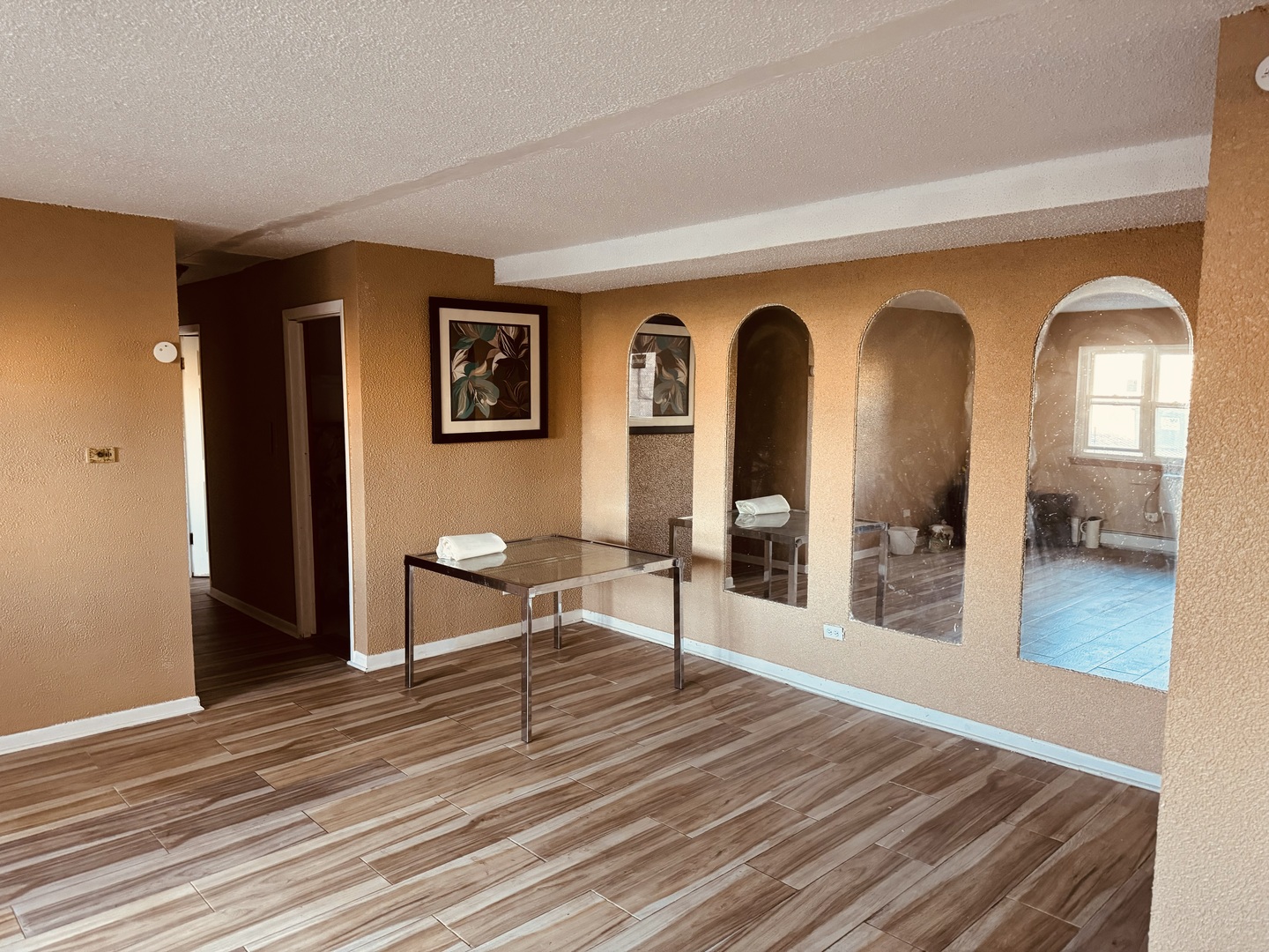 950 E 86th Street Unit: 105