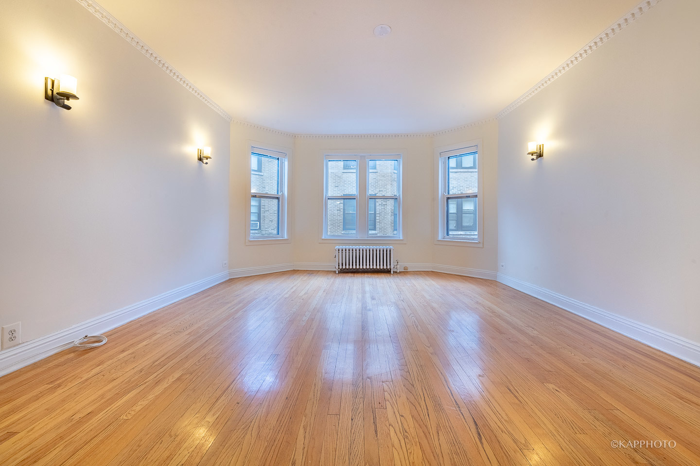 1222 W Jarvis Avenue Unit: 2N