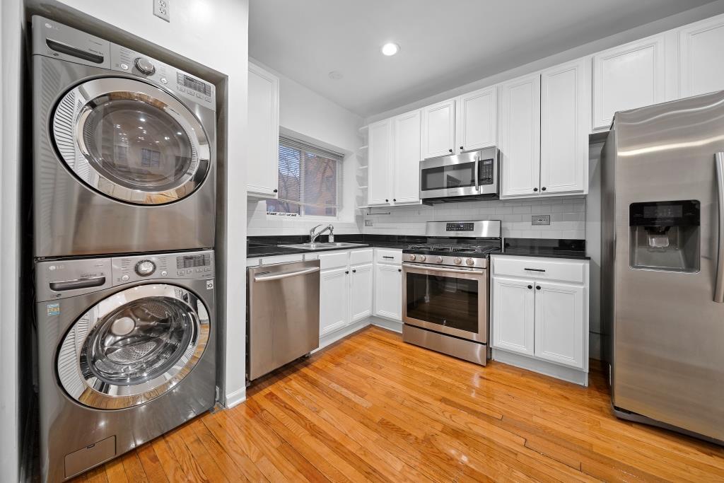 6501 N Greenview Avenue Unit: 1