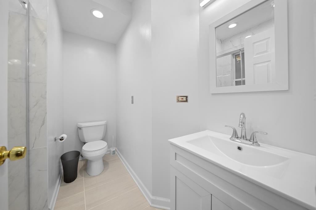 6501 N Greenview Avenue Unit: 1