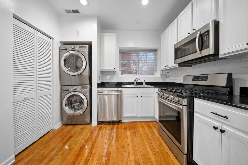 6501 N Greenview Avenue Unit: 1