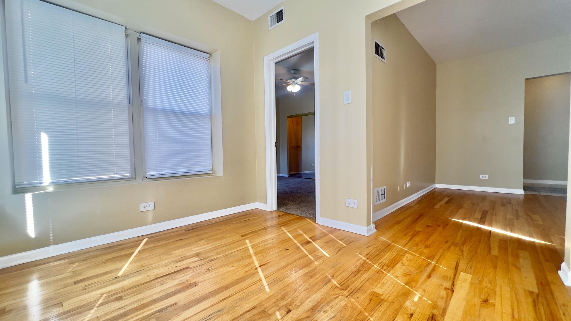 7221 S Euclid Avenue Unit: 1A