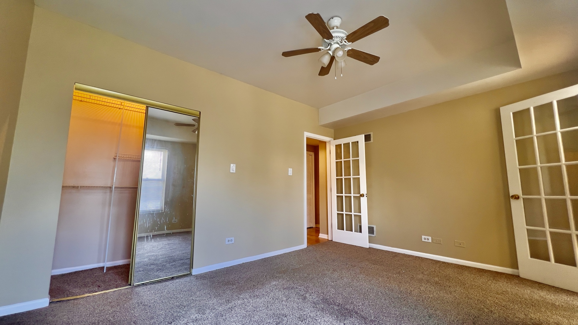 7221 S Euclid Avenue Unit: 1A