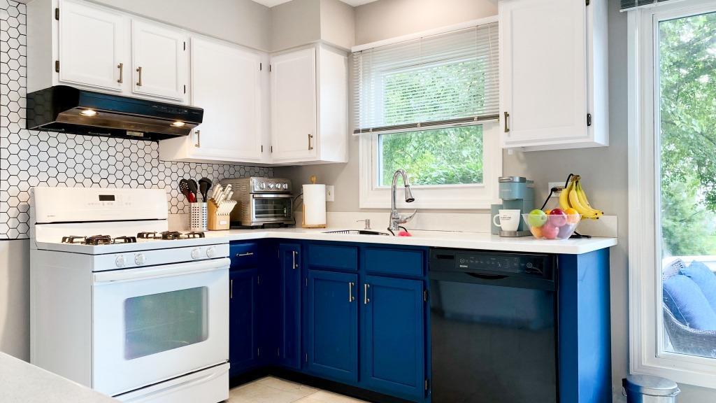 1025 Hobble Bush Lane