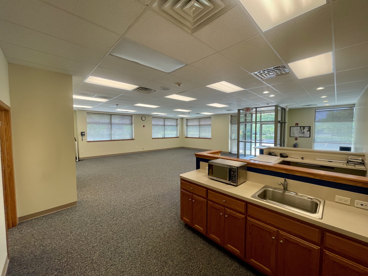 2418 W Indian Trail Road Unit: G