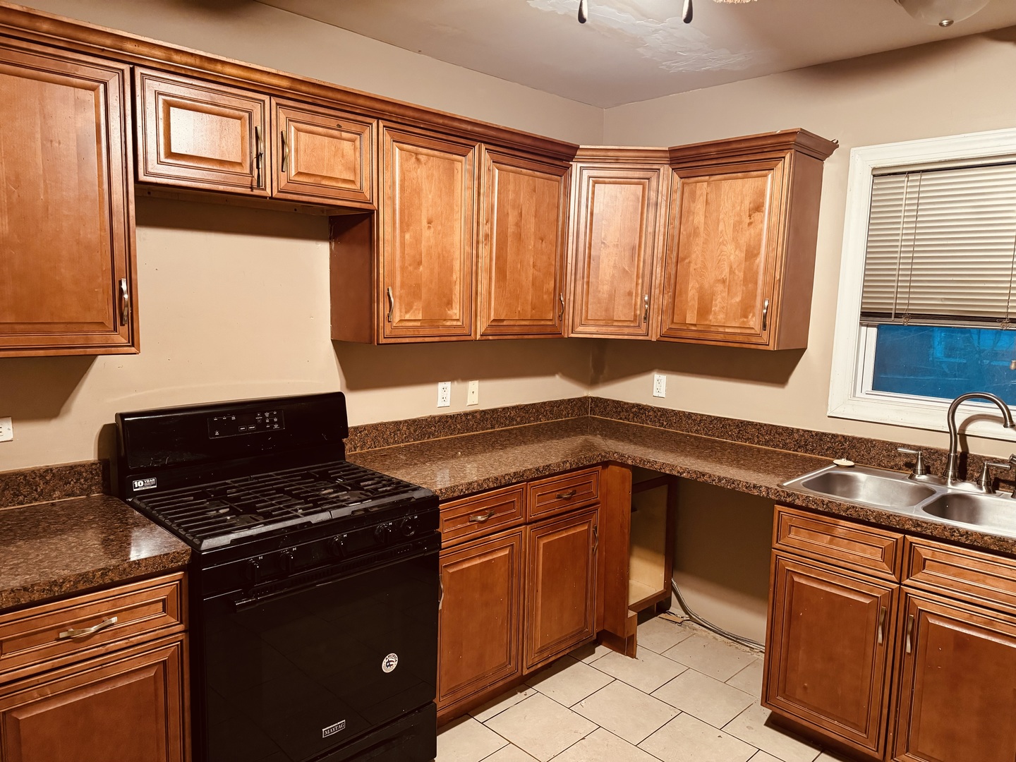 13845 S Dearborn Street