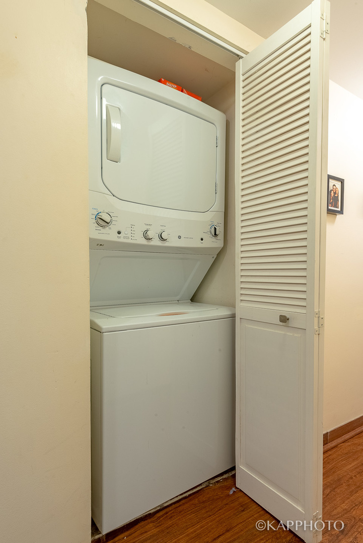 127 S Oakley Boulevard Unit: G