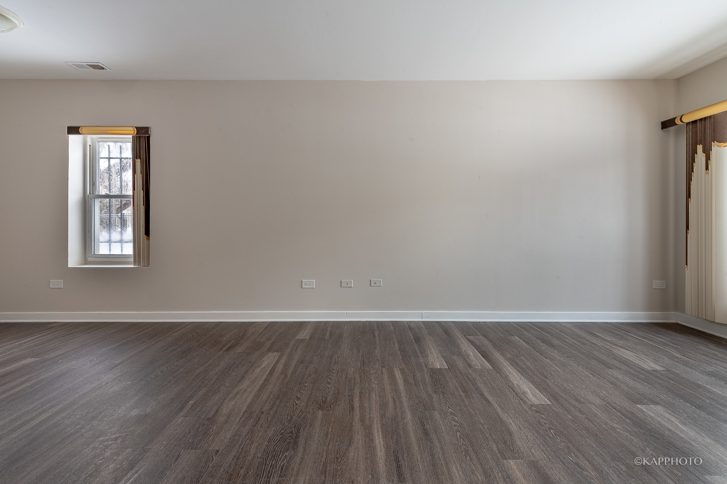 2850 W Fillmore Street