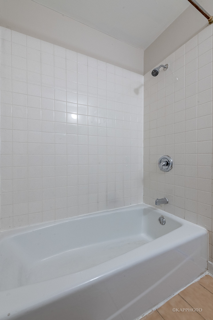 2850 W Fillmore Street