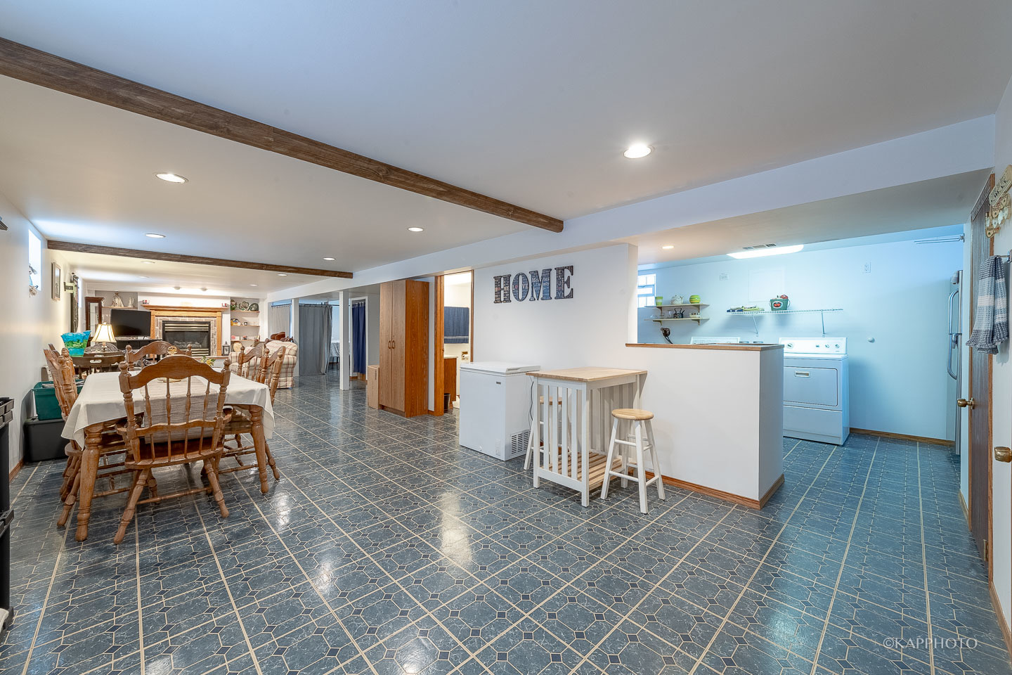 614 W 43rd Street