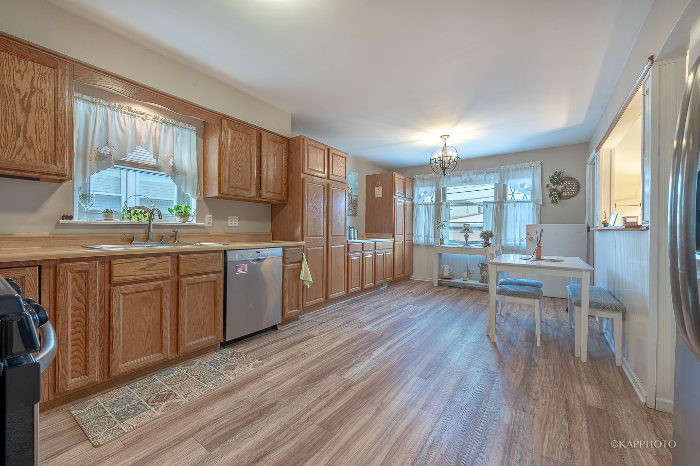 614 W 43rd Street