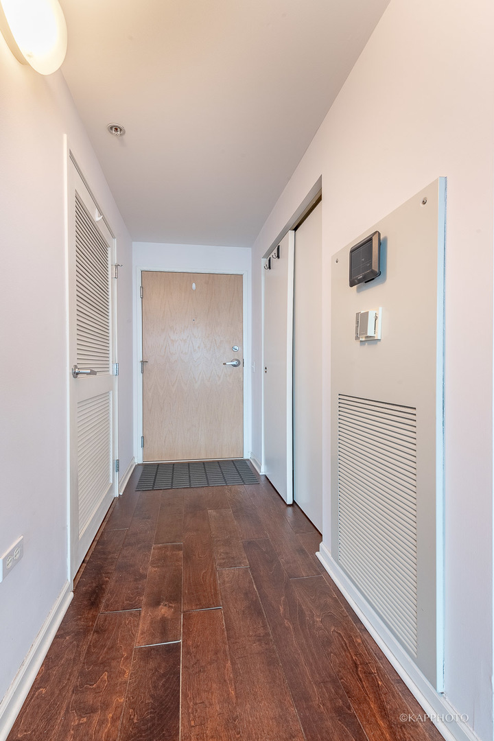 1720 Maple Avenue Unit: 2760