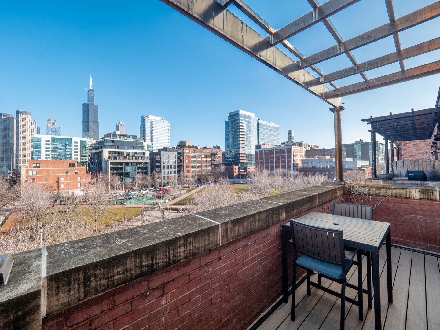 100 S Sangamon Street Unit: 4S