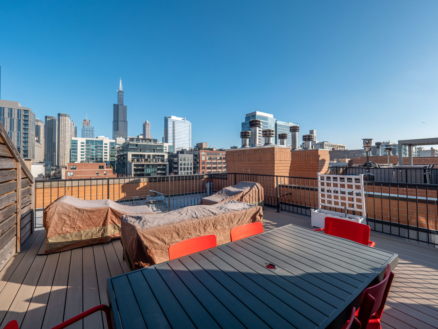 100 S Sangamon Street Unit: 4S