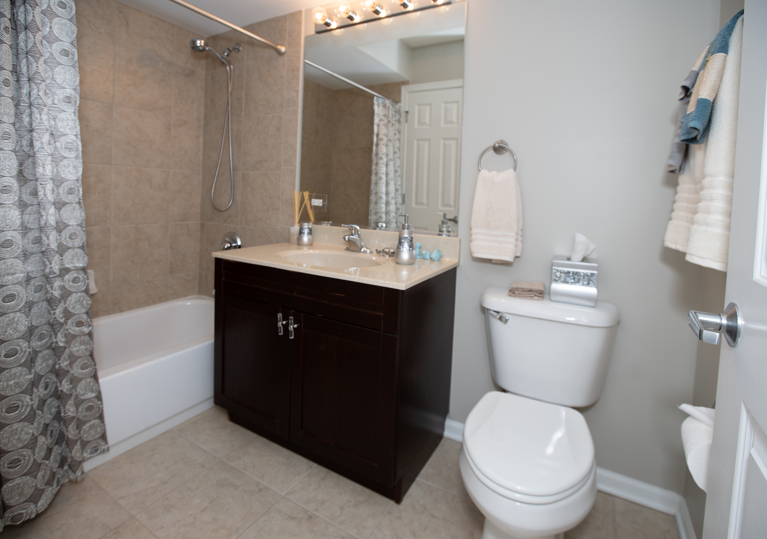 370 S Western Avenue Unit: 503