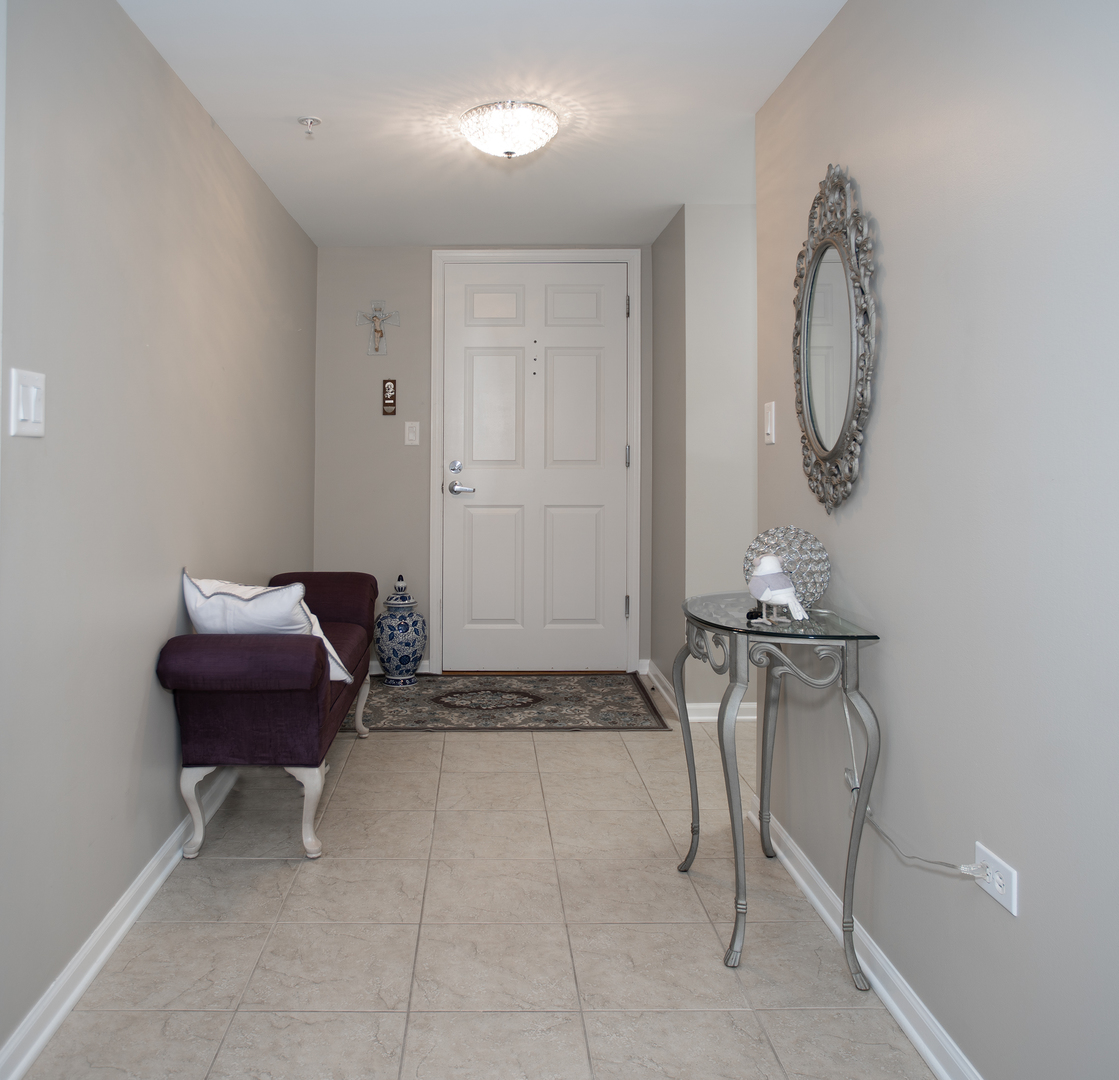 370 S Western Avenue Unit: 503