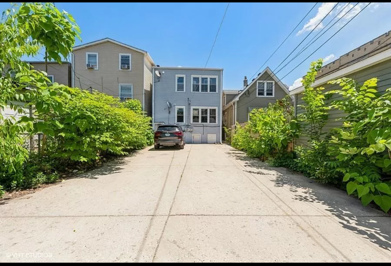 4212 N Kimball Avenue Unit: 2