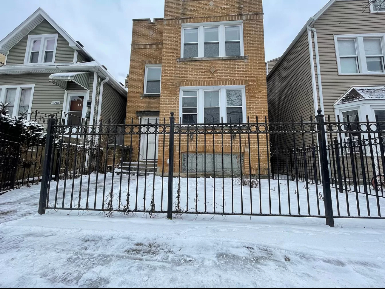 4212 N Kimball Avenue Unit: 2