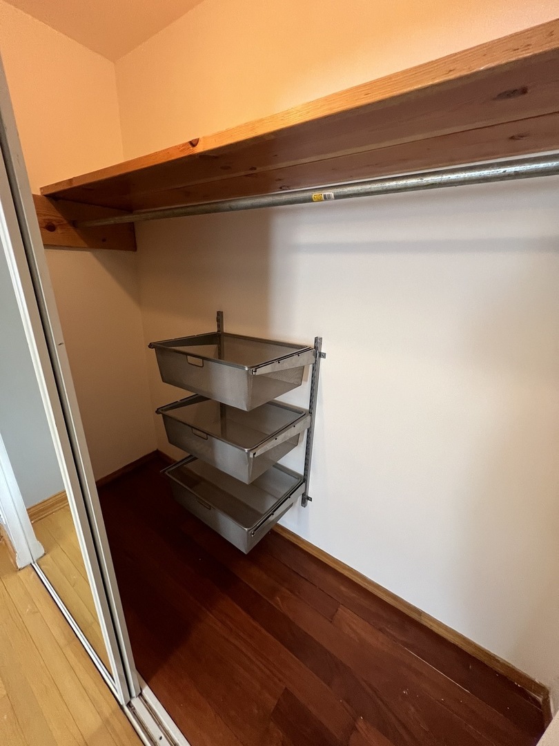 1613 W Superior Street Unit: 1