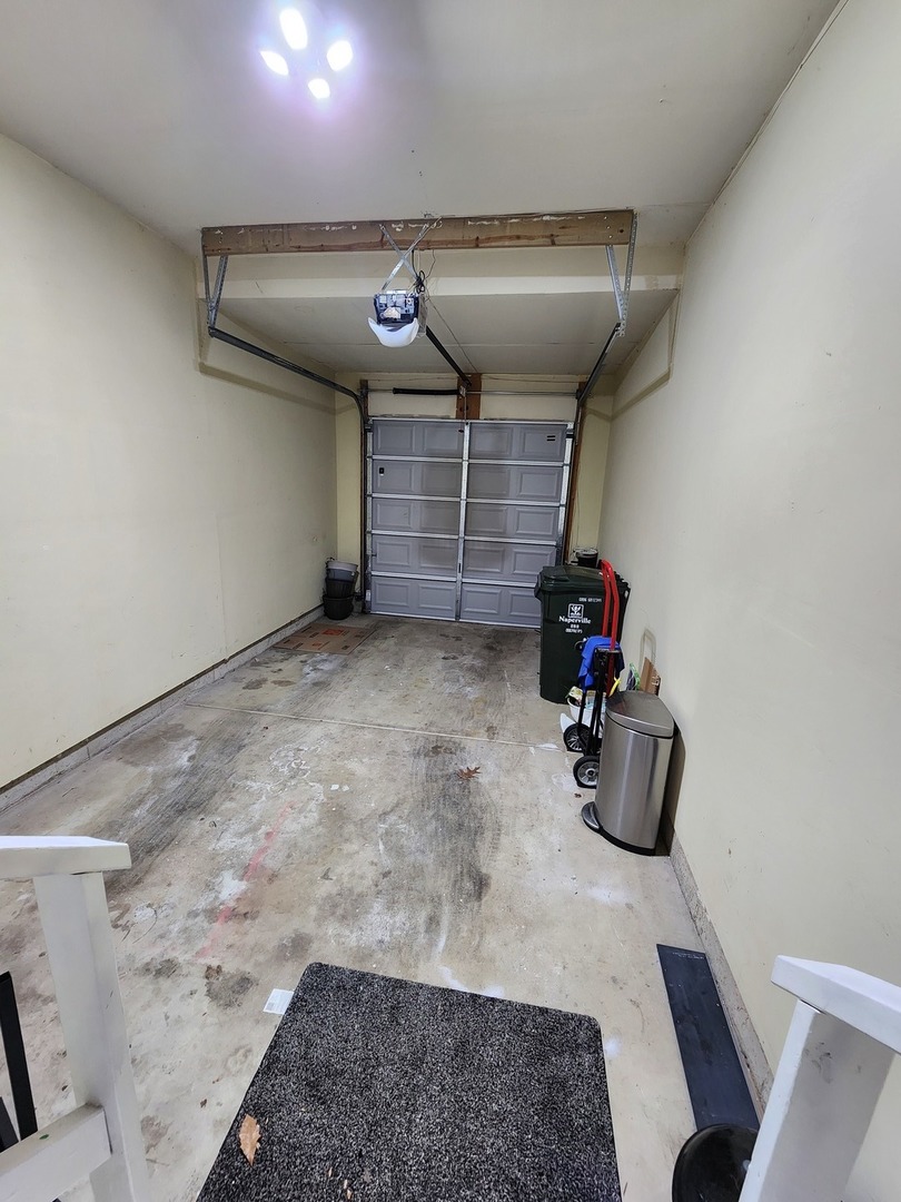 922 Genesee Drive
