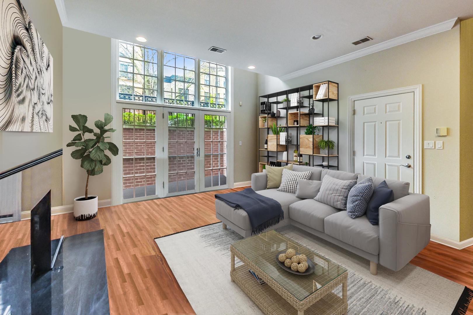 837 W Roscoe Street Unit: 1W