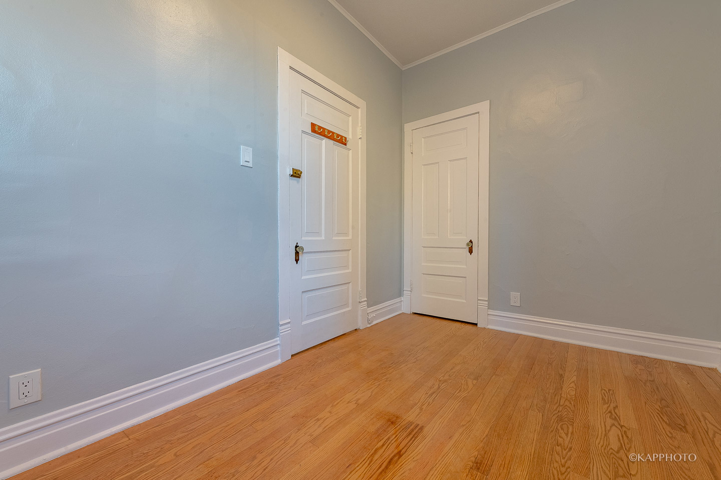 2828 S Wallace Street Unit: 3F