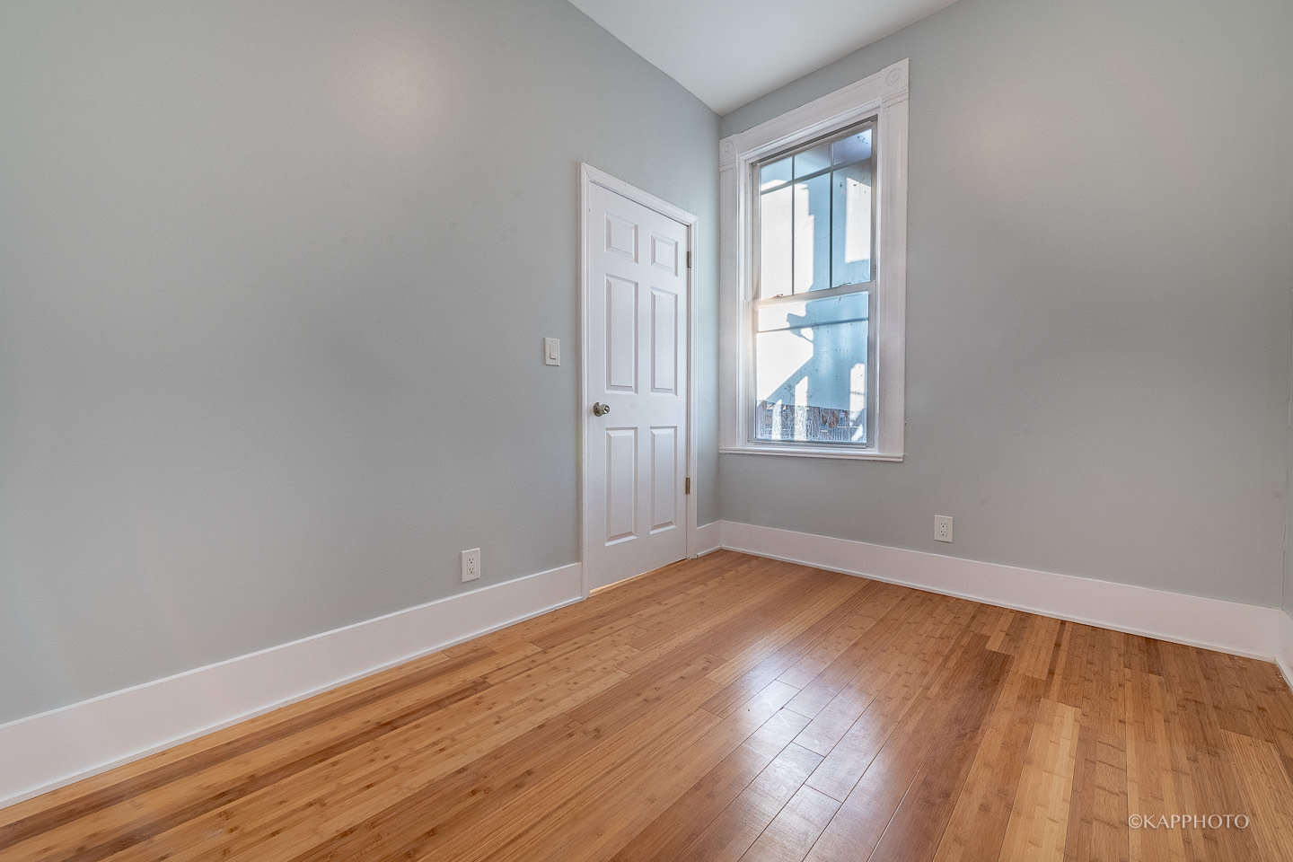 2828 S Wallace Street Unit: 3F