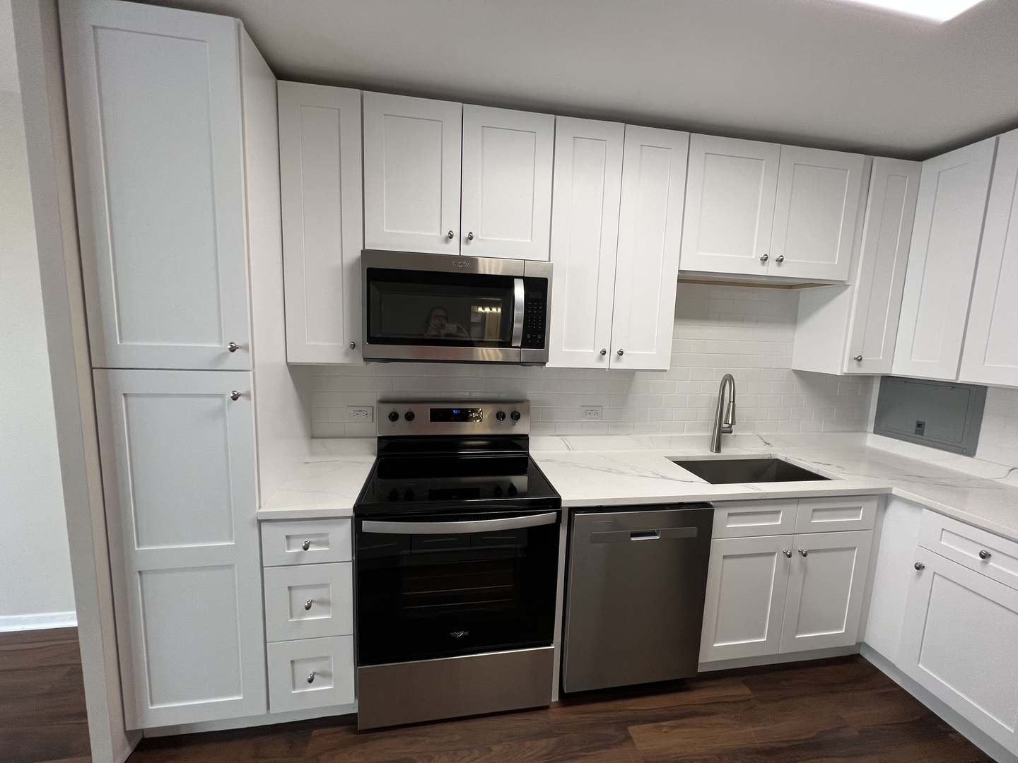 3900 N Lake Shore Drive Unit: 7G