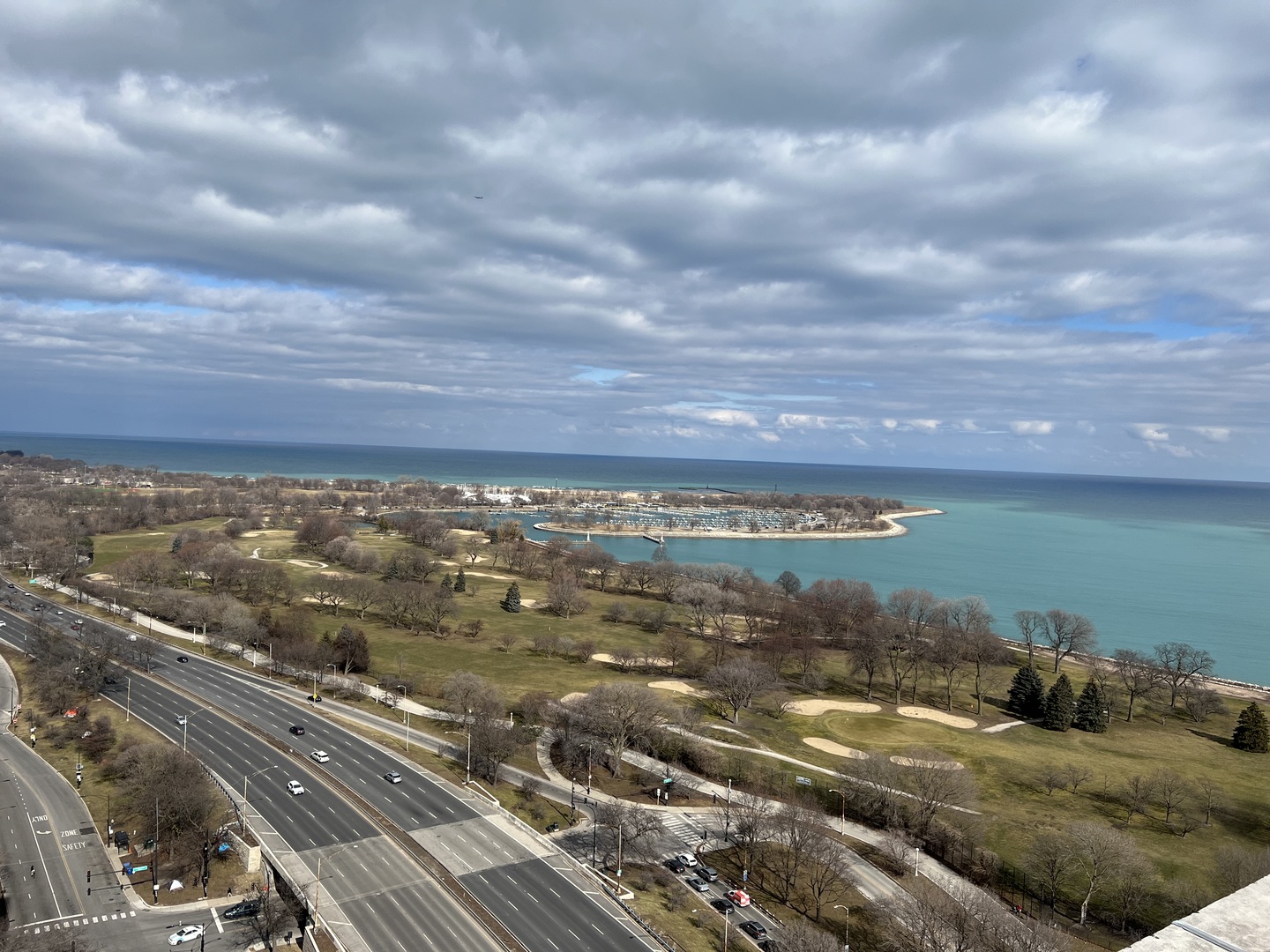 3900 N Lake Shore Drive Unit: 7G
