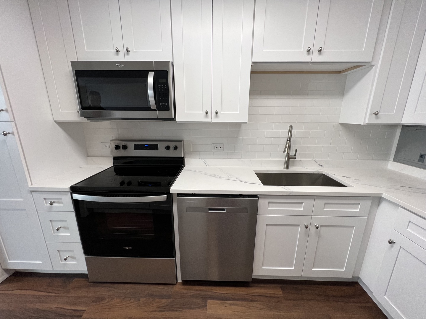 3900 N Lake Shore Drive Unit: 7G