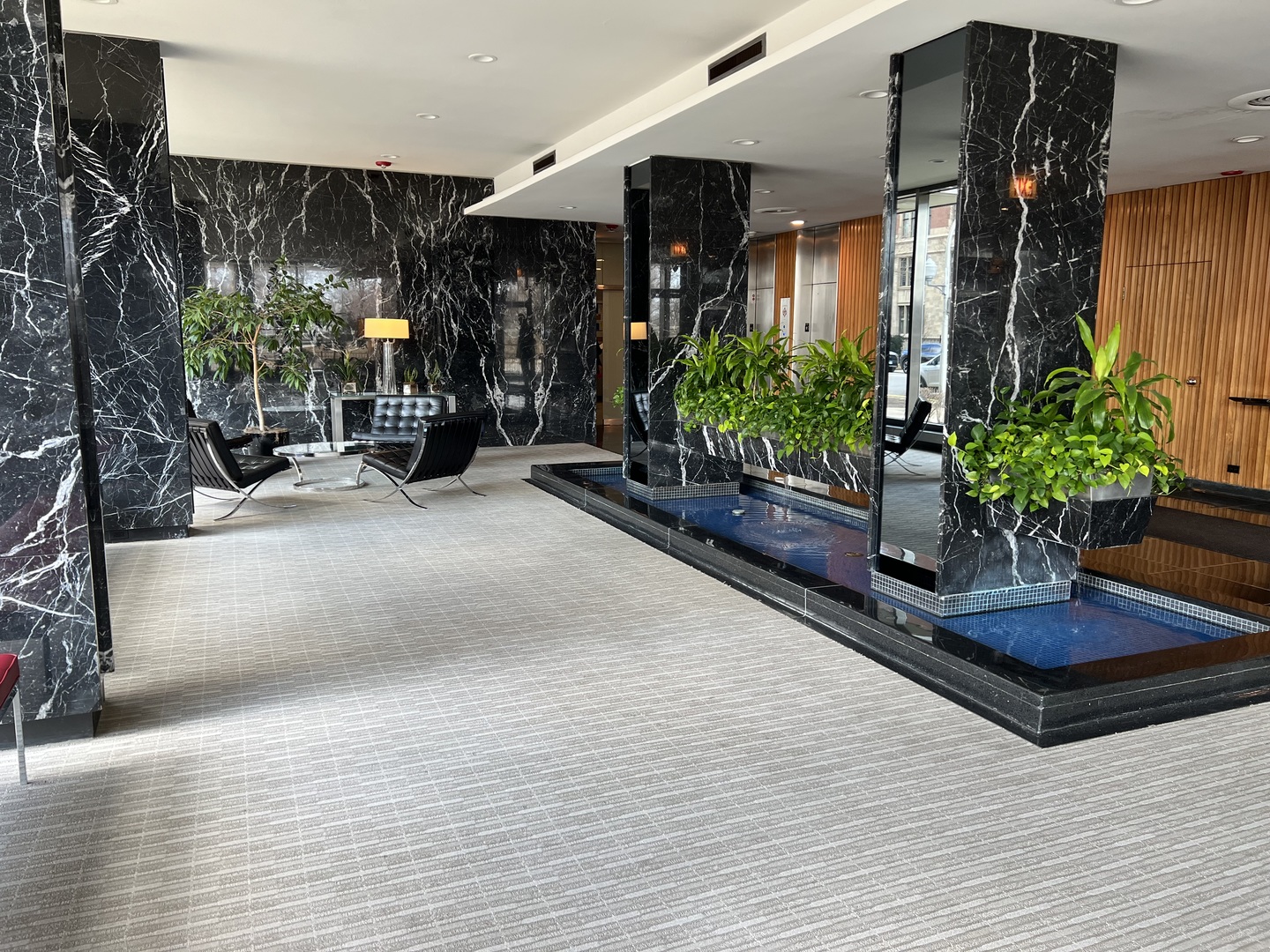 3900 N Lake Shore Drive Unit: 7G