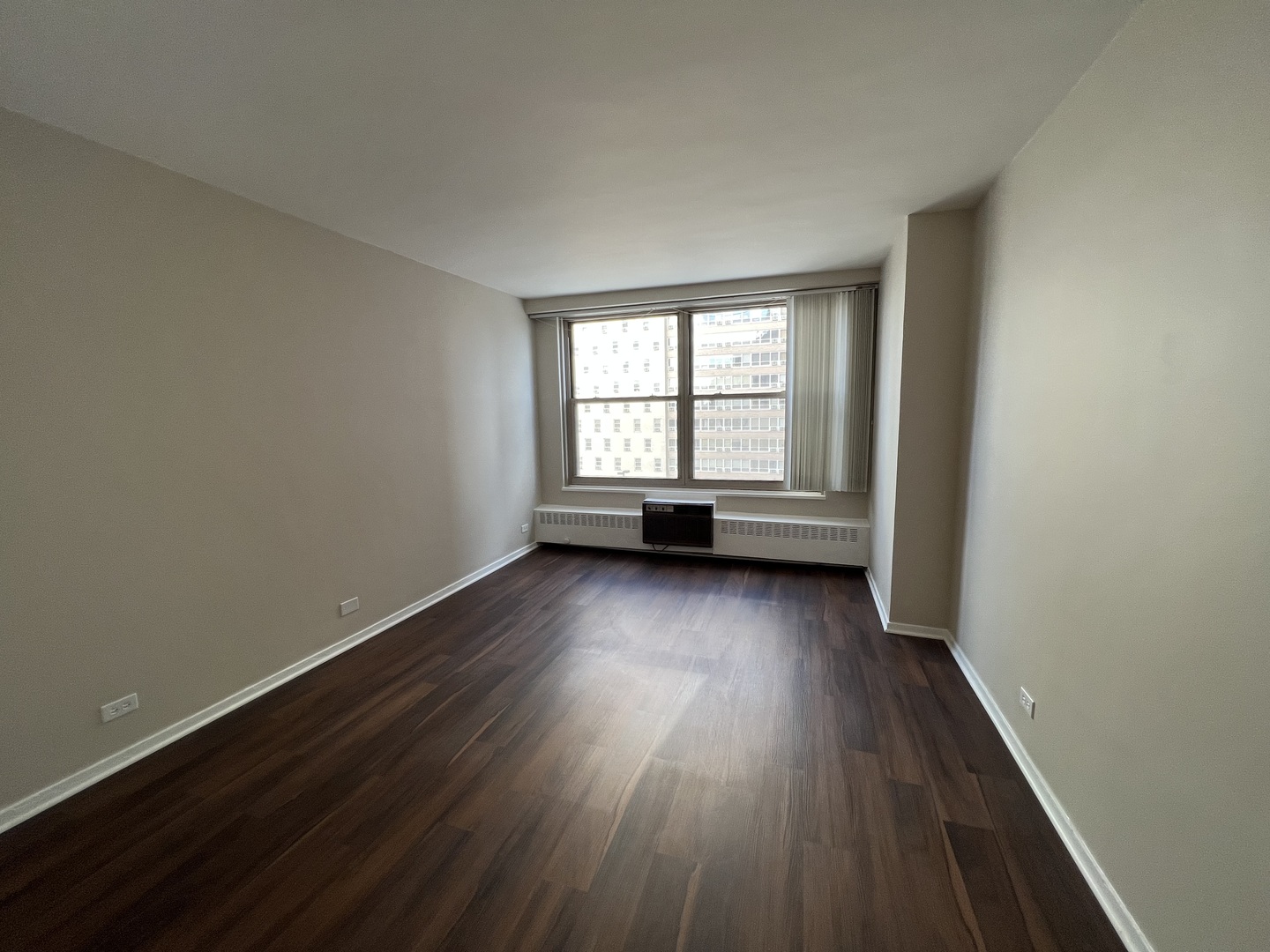 3900 N Lake Shore Drive Unit: 7G