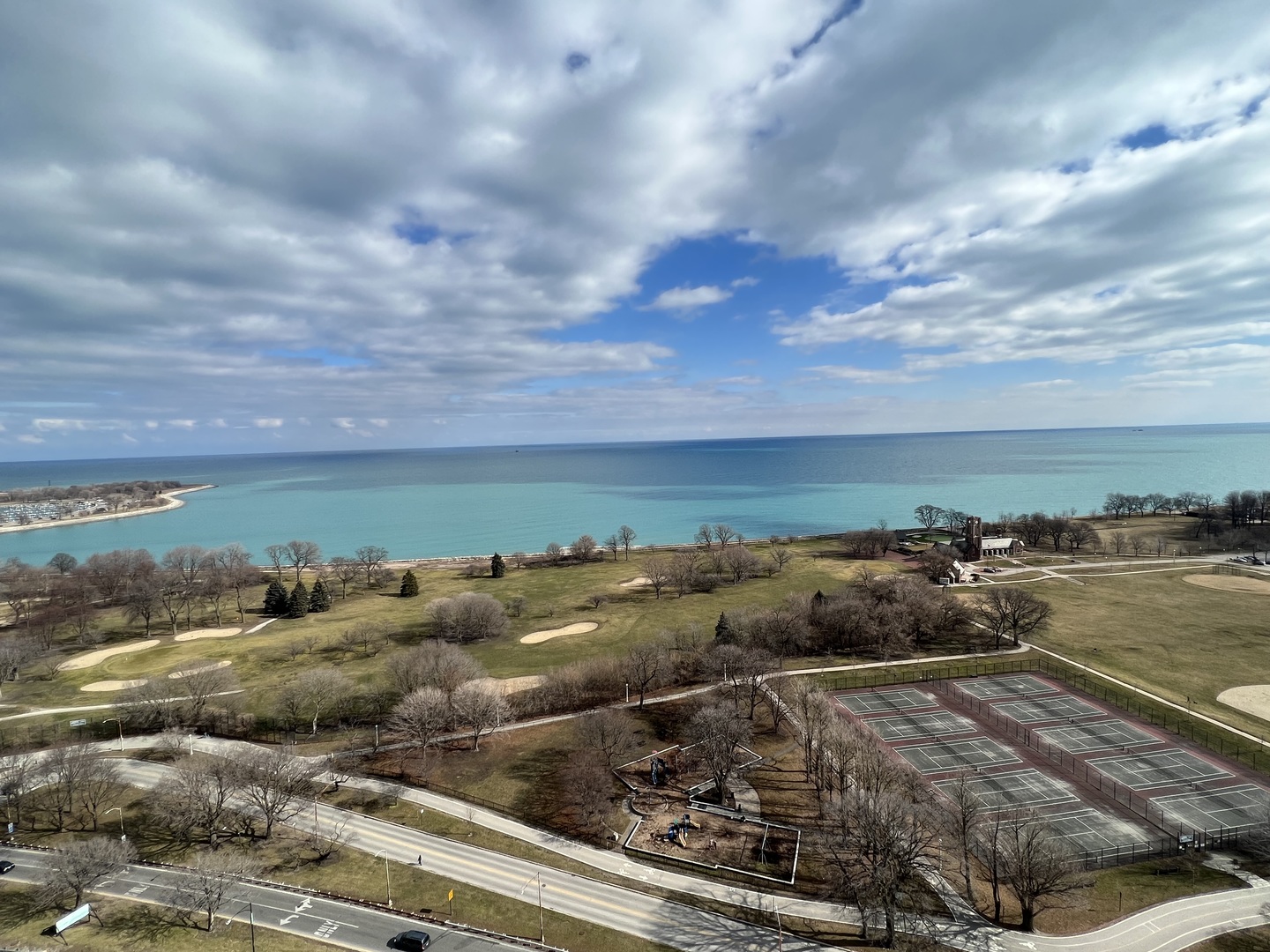 3900 N Lake Shore Drive Unit: 7G